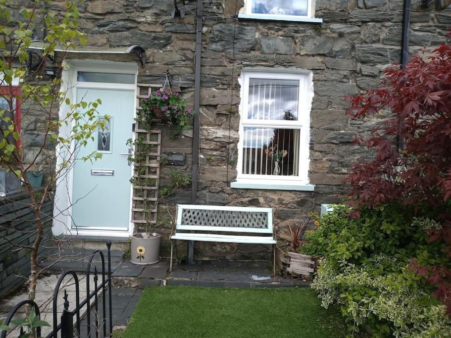 Mountain Walks Straight From The Doorstep Villa Blaenau Ffestiniog Exterior photo